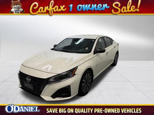 Pearl White Tricoat 2024 Nissan Altima 2.5 SV