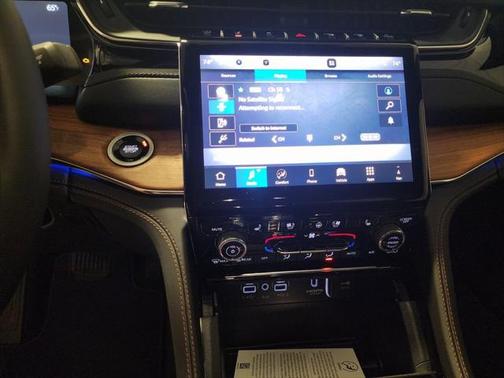 2025 Jeep Grand Cherokee L Summit