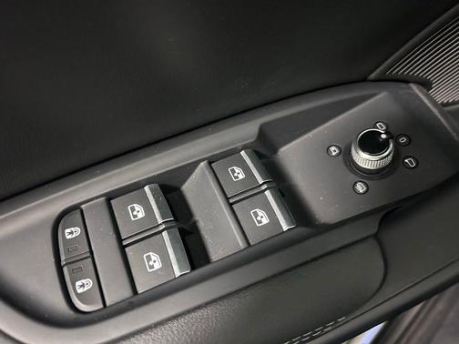 Daytona Gray Pearl 2023 Audi Q5 45 S line Premium