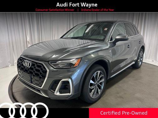 Daytona Gray Pearl 2023 Audi Q5 45 S line Premium