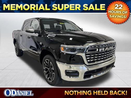 Diamond Black Crystal Pearlcoat 2026 RAM 1500 Longhorn