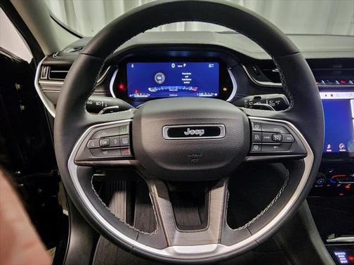 2023 Jeep Grand Cherokee Limited X