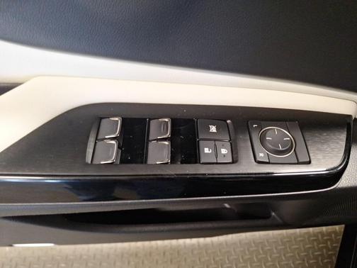 2022 Lexus ES 300h F SPORT
