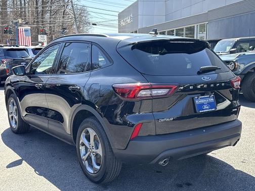 Black Metallic 2025 Ford Escape ST-Line