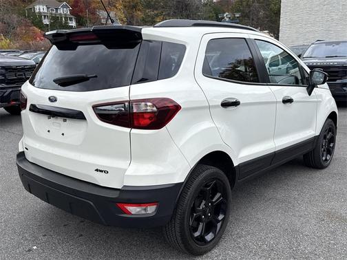 2022 Ford EcoSport SES