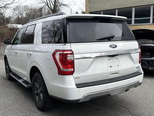 Oxford White 2021 Ford Expedition XLT