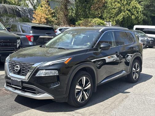 Black 2023 Nissan Rogue Platinum