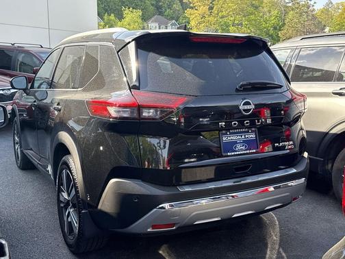 Black 2023 Nissan Rogue Platinum