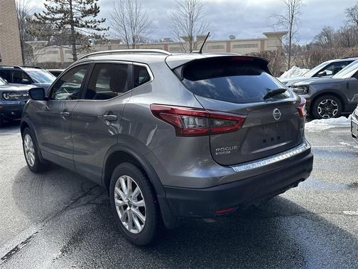 2020 Nissan Rogue Sport SV
