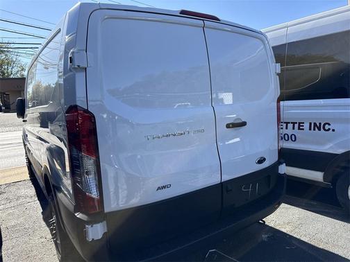 2025 Ford Transit-250 Base