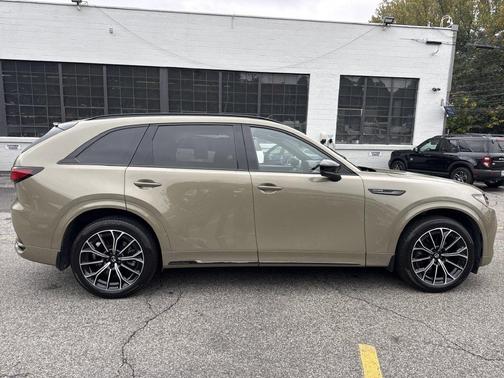 Zircon Sand Metallic 2025 Mazda CX-70 CX-70