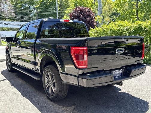 Agate Black Metallic 2023 Ford F-150 XLT