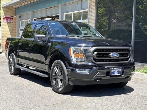 Agate Black Metallic 2023 Ford F-150 XLT