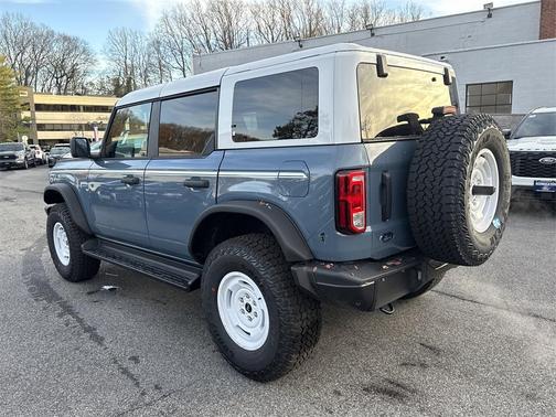 2025 Ford Bronco Heritage Edition