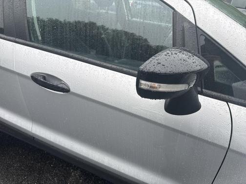 2022 Ford EcoSport SES