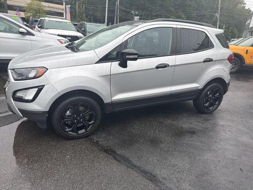 2022 Ford EcoSport SES