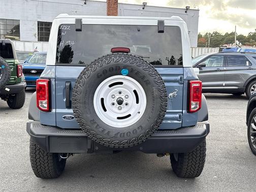 2025 Ford Bronco Heritage Edition