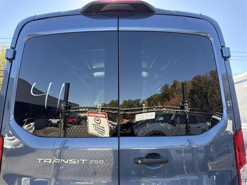 2025 Ford Transit-250 148 WB Medium Roof Cargo