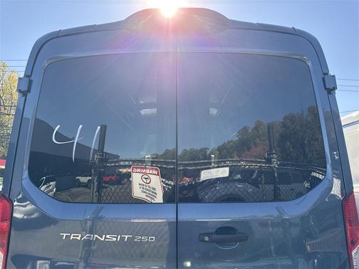 2025 Ford Transit-250 148 WB Medium Roof Cargo