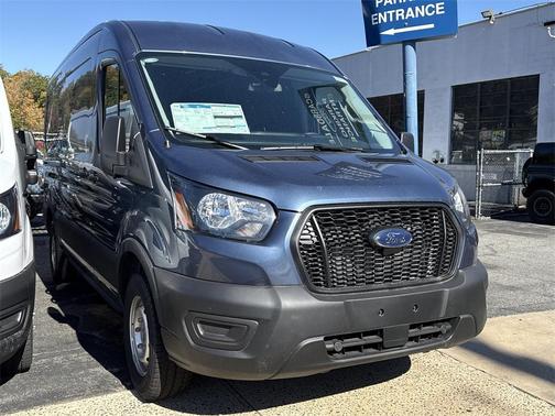 2025 Ford Transit-250 148 WB Medium Roof Cargo