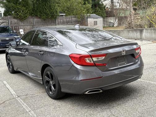 Modern Steel Metallic 2018 Honda Accord EX-L 2.0T