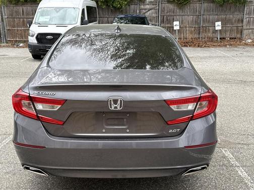 Modern Steel Metallic 2018 Honda Accord EX-L 2.0T