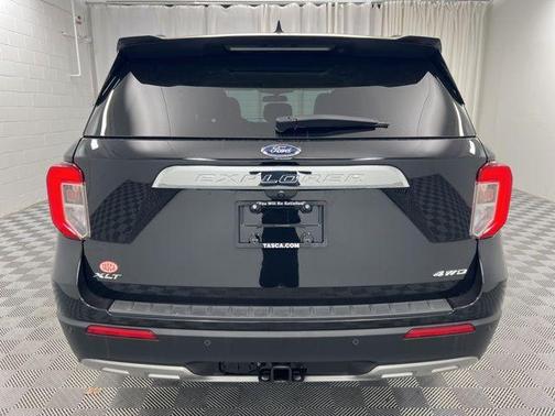 Agate Black Metallic 2023 Ford Explorer XLT