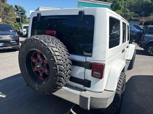 2015 Jeep Wrangler Unlimited Sahara