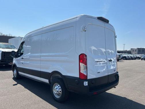 Oxford White 2026 Ford Transit-250 148 WB Medium Roof Cargo