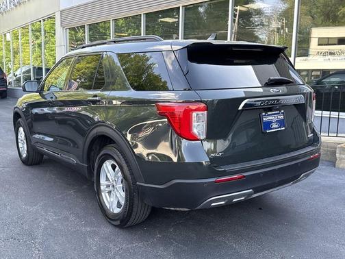 Forged Green Metallic 2022 Ford Explorer XLT