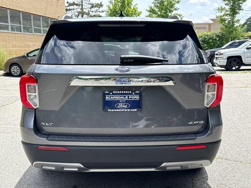 Carbonized Gray Metallic 2023 Ford Explorer XLT