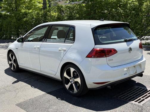 Pure White 2016 Volkswagen Golf GTI 2.0T S 4-Door