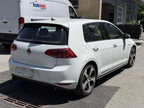 Pure White 2016 Volkswagen Golf GTI 2.0T S 4-Door