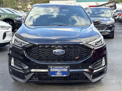 2022 Ford Edge ST