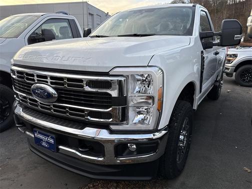 2025 Ford F-350 XLT