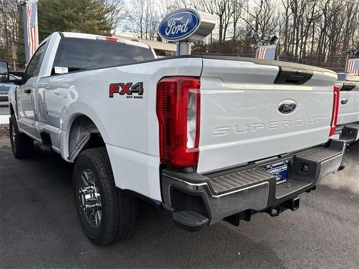 2025 Ford F-350 XLT