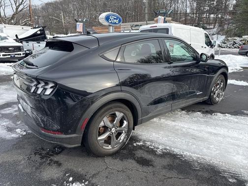 2021 Ford Mustang Mach-E Select