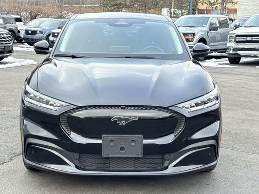 2021 Ford Mustang Mach-E Select