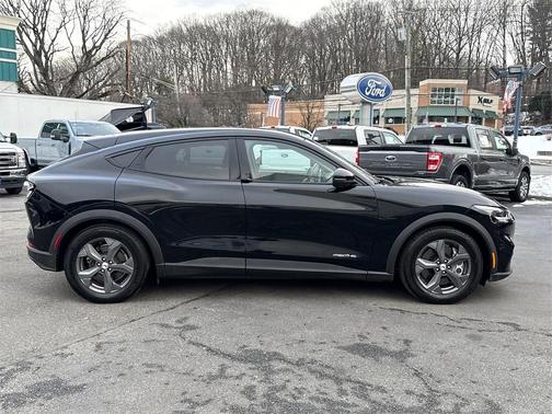 2021 Ford Mustang Mach-E Select