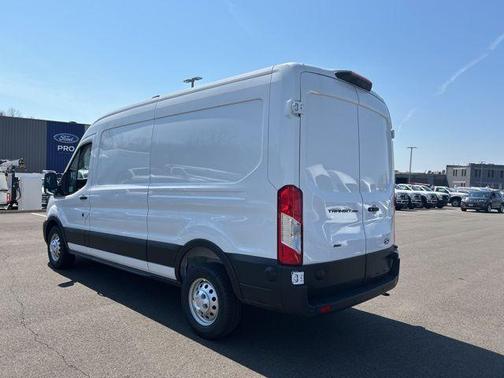 Oxford White 2026 Ford Transit-250 148 WB Medium Roof Cargo