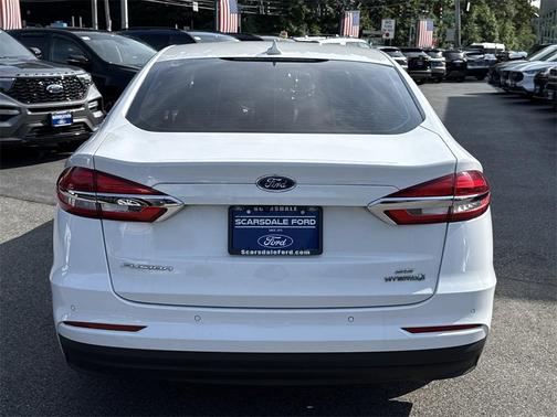 2019 Ford Fusion Hybrid SE