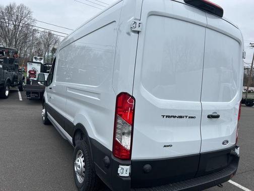Oxford White 2026 Ford Transit-250 148 WB Medium Roof Cargo