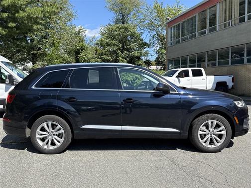 2017 Audi Q7 3.0T Premium Plus