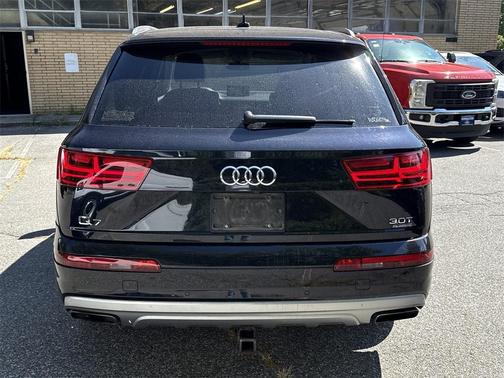 2017 Audi Q7 3.0T Premium Plus
