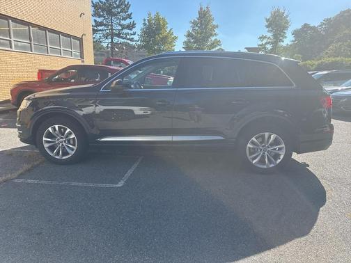 2017 Audi Q7 3.0T Premium Plus