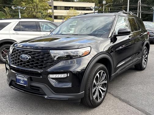 2023 Ford Explorer ST-Line