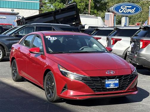 2023 Hyundai ELANTRA SEL