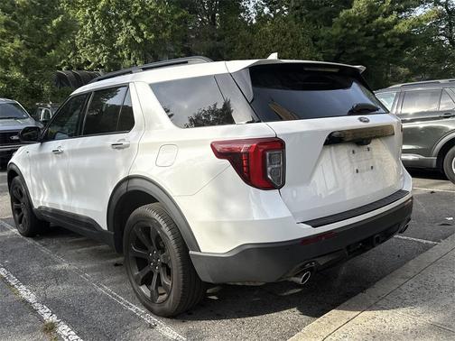 2022 Ford Explorer ST-Line