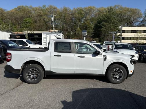 Space White Metallic 2026 Ford Maverick XLT