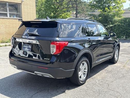 Black Metallic 2023 Ford Explorer XLT